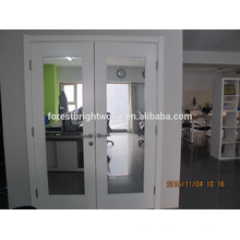 Puerta doble espejo interior con aspecto elegante